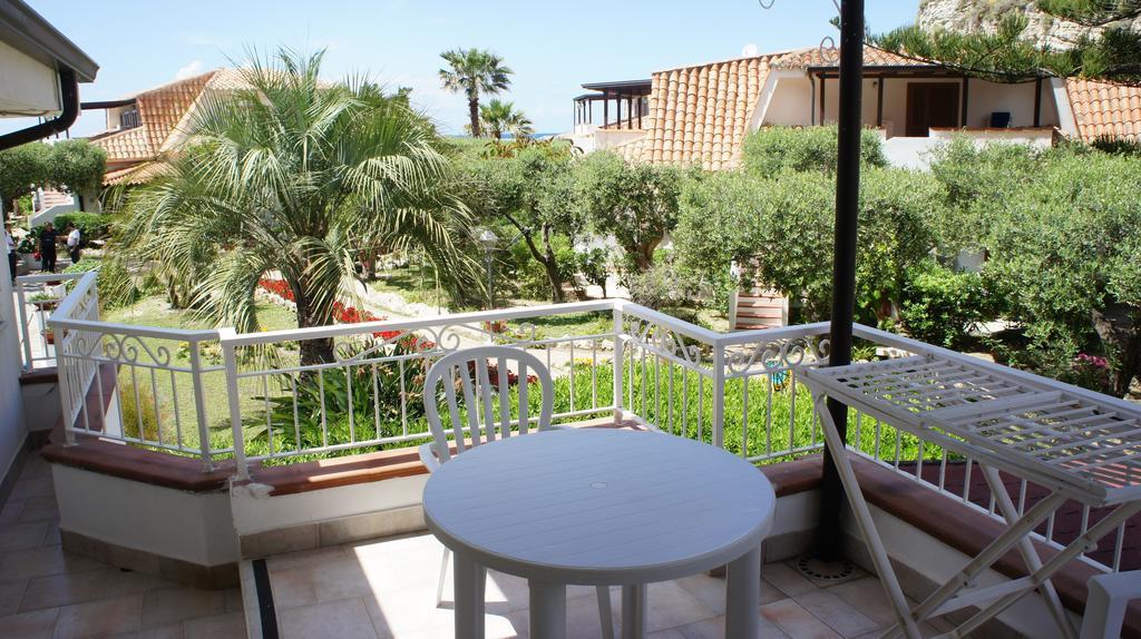 Le Roccette Mare Beach Hotel & Restaurant Tropea Δωμάτιο φωτογραφία