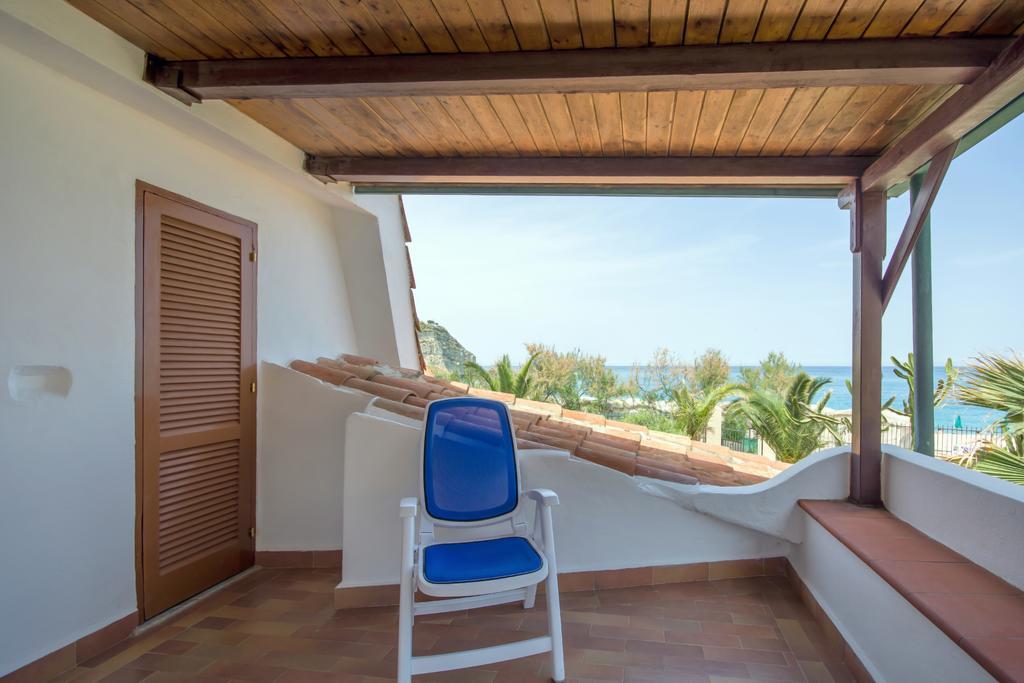 Le Roccette Mare Beach Hotel & Restaurant Tropea Δωμάτιο φωτογραφία